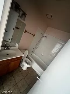 Photo #5: 2480968 Listing 