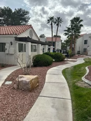 Photo #2: 2480999 Listing 