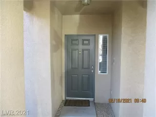 Photo #6: 2481052 Listing 