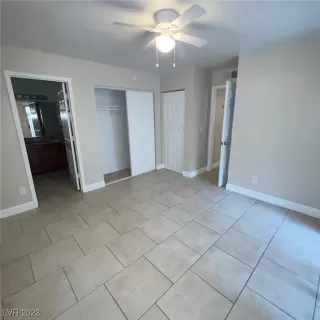 Photo #6: 2481065 Listing 