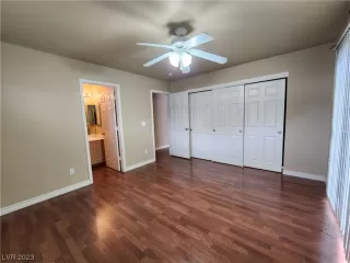 Photo #6: 2481068 Listing