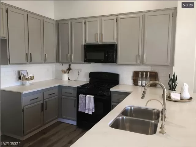MLS: 2481114 Condo For Sale