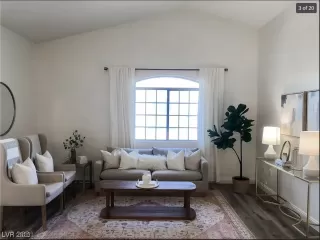 Photo #2: 2481114 Listing 