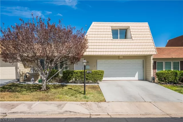 MLS: 2481129 Condo For Sale