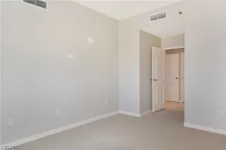 Photo #6: 2481164 Listing 