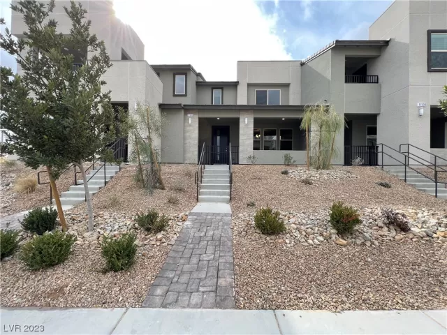 MLS: 2481240 Condo For Sale