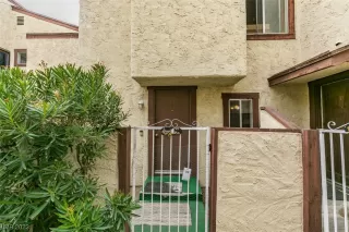 Photo #1: 2481290 Listing