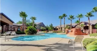 Photo #3: 2481396 Listing 