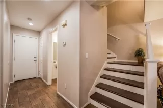 Photo #1: 2481446 Listing