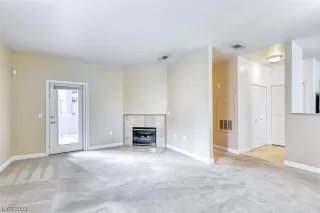 Photo #2: 2481486 Listing