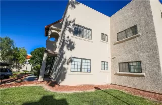 Photo #1: 2481510 Listing 