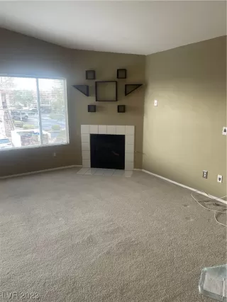 Photo #4: 2481533 Listing 