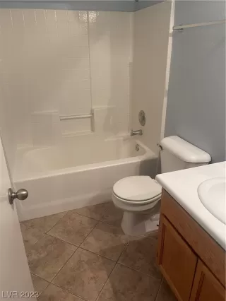 Photo #6: 2481533 Listing 