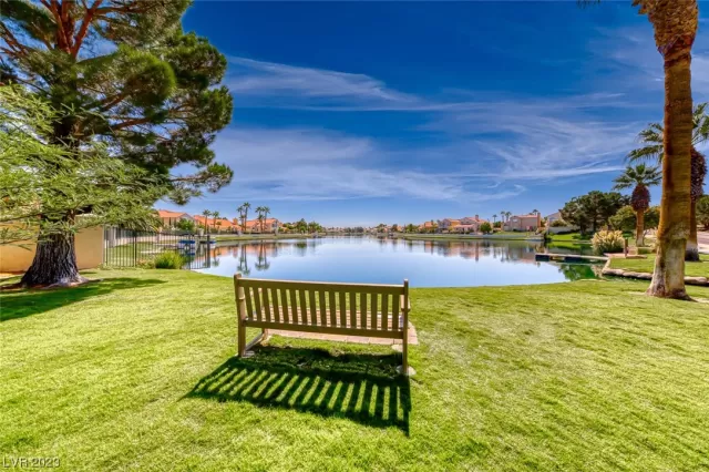 MLS: 2481586 Condo For Sale