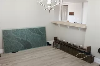 Photo #5: 2481590 Listing 