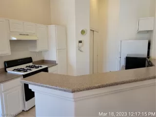 Photo #6: 2481624 Listing 