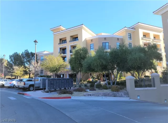 MLS: 2481631 Condo For Sale