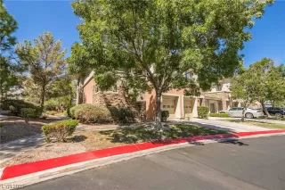 Photo #2: 2481635 Listing 