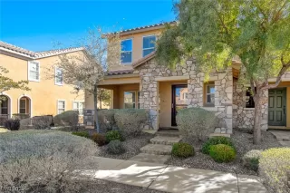 Photo #1: 2481648 Listing 