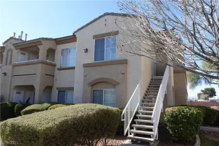 Photo #2: 2481698 Listing 