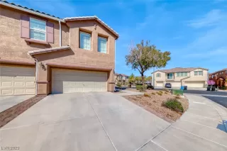 Photo #1: 2481805 Listing