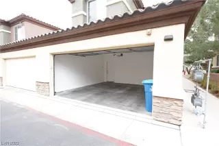 Photo #5: 2481810 Listing 