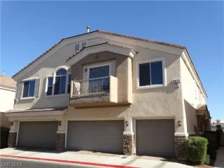 Photo #1: 2481878 Listing