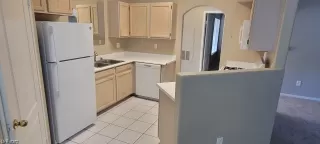 Photo #5: 2481895 Listing 
