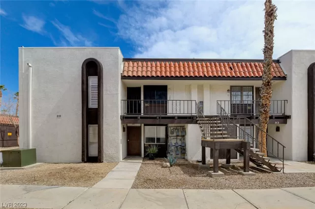 MLS: 2481901 Condo For Sale