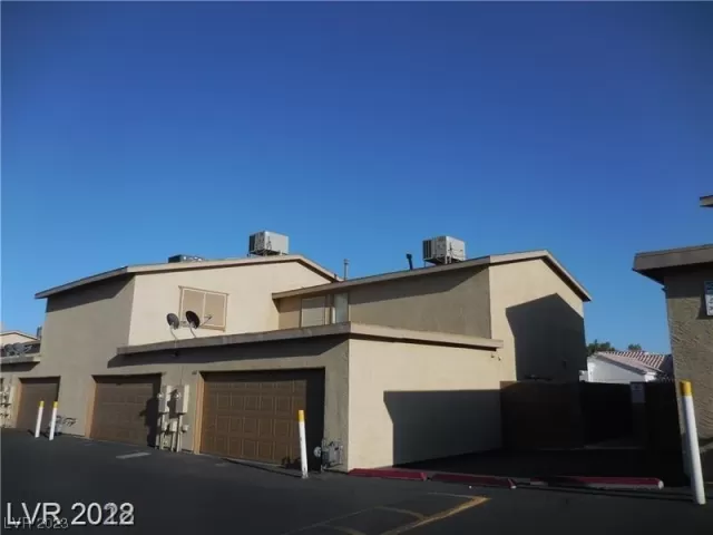 MLS: 2481955 Condo For Sale