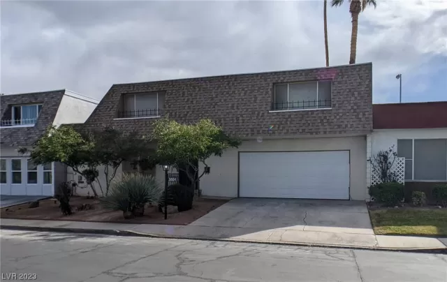 MLS: 2481958 Condo For Sale