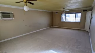 Photo #6: 2481958 Listing