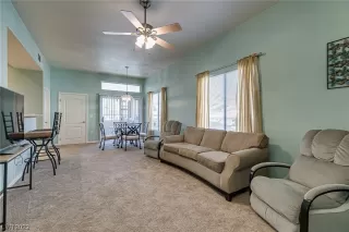 Photo #1: 2481995 Listing