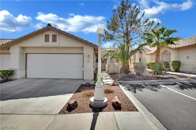 MLS: 2482016 Condo For Sale