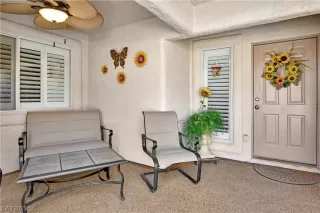 Photo #5: 2482016 Listing