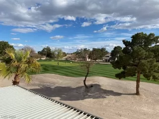 Photo #5: 2482018 Listing 