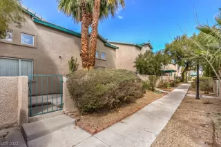 Photo #6: 2482072 Listing 