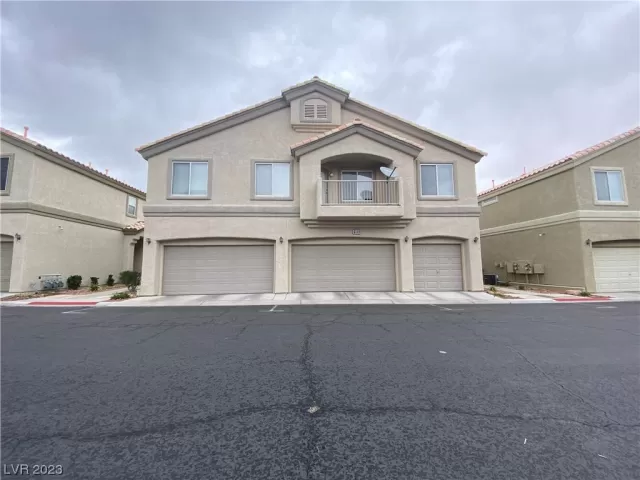 MLS: 2482123 Condo For Sale