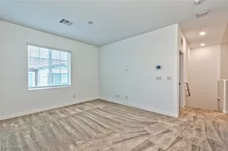 Photo #3: 2482134 Listing 