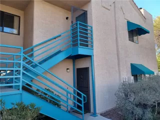 Photo #2: 2482211 Listing 