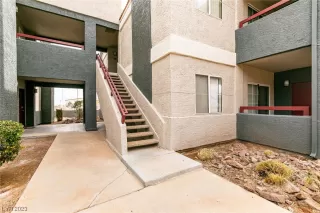 Photo #1: 2482231 Listing 