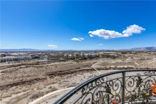 Photo #4: 2482348 Listing 