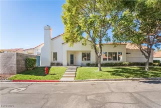 Photo #1: 2482352 Listing 