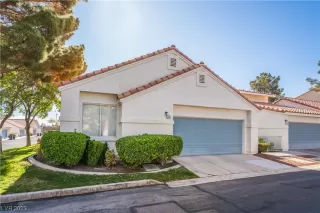 Photo #3: 2482352 Listing 