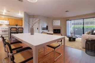 Photo #2: 2482364 Listing 