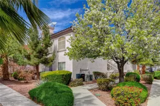 Photo #1: 2482377 Listing 