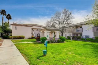 Photo #3: 2482377 Listing 