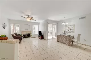 Photo #5: 2482377 Listing 