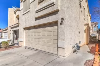 Photo #1: 2482380 Listing 