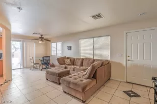 Photo #4: 2482380 Listing 